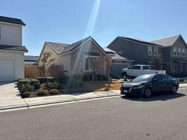 House for sale in Madera, California
