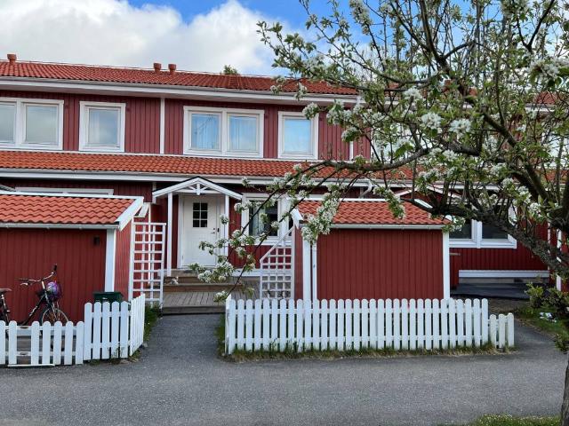 Hus hyra i Huddinge, Stockholm