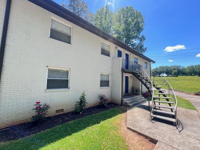Apartment for rent in Lilburn, Georgia