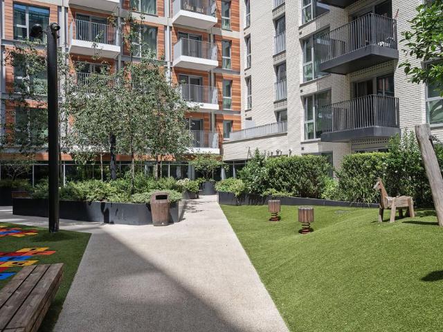 Apartment for rent in Nine Elms, Greater London