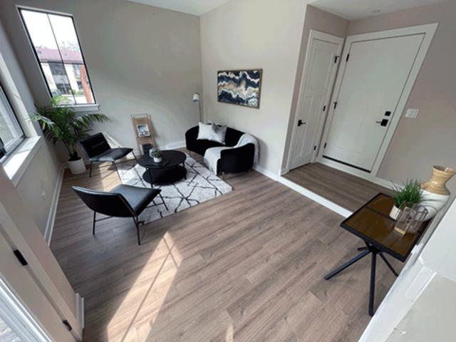Townhouse for rent in Highland Park