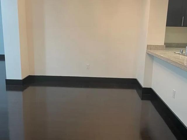 Apartment for rent in Canoga Park, California