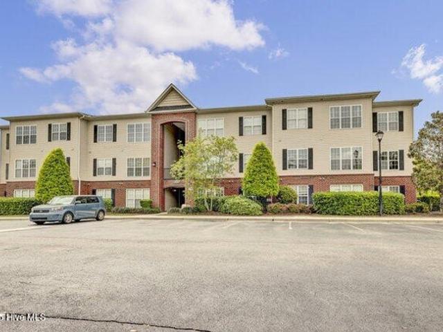 Condo for sale in Wilmington