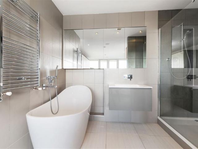 Apartment to rent in Dublin 14, Dublin