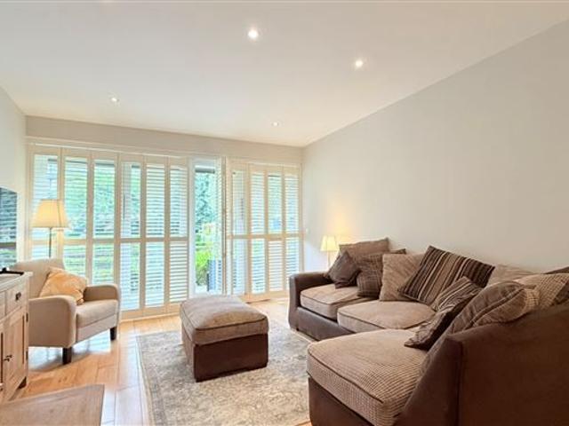 Apartment to rent in Bluebell, North Tipperary