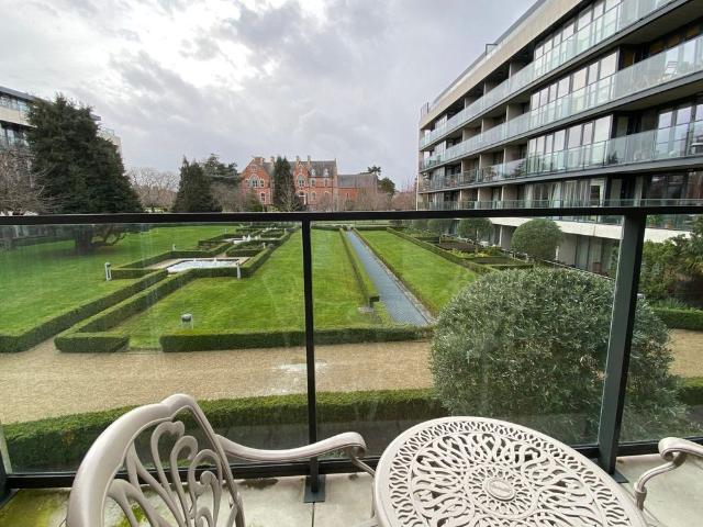 Apartment to rent in Bluebell, North Tipperary