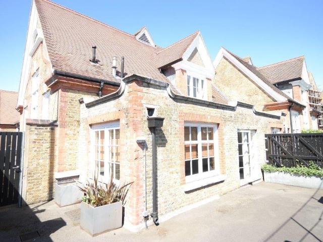 Apartment for rent in Glyndon, Plumstead