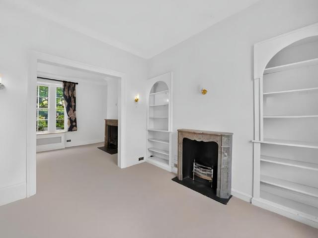 House for rent in Belgravia, Greater London