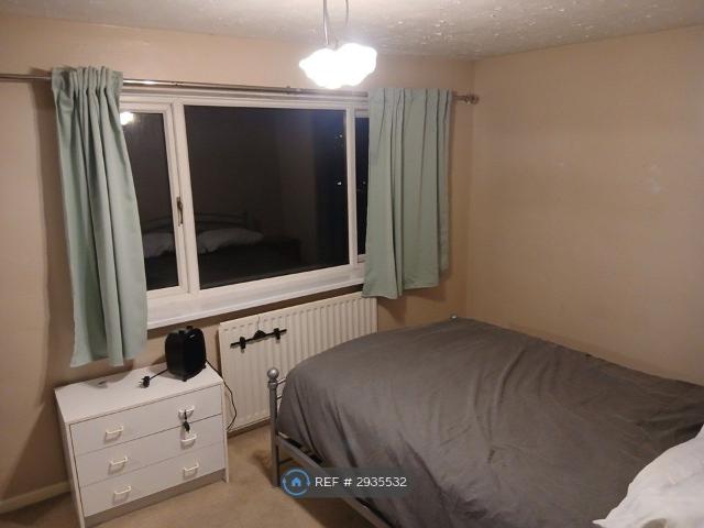 Room for rent in Bloomfield, Tipton