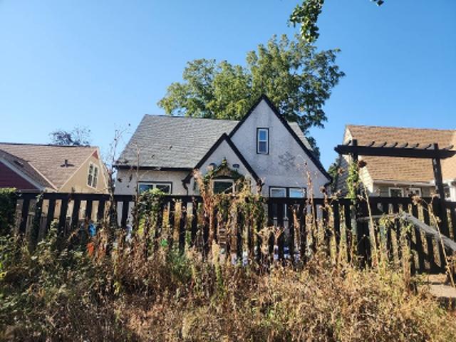 House for sale in Hennepin, Minnesota