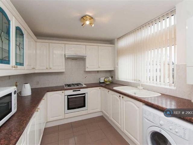 Apartment for rent in London Borough of Ealing, Greater London