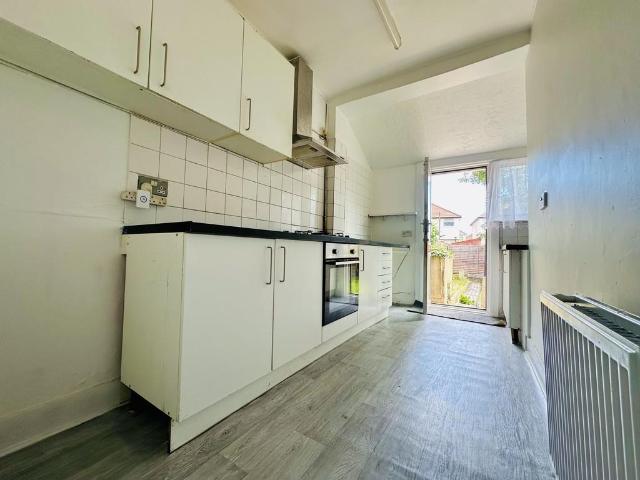 Apartment for rent in Scrattons Farm, Greater London