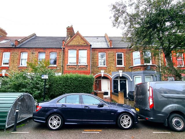 Apartment for rent in Leyton, Greater London
