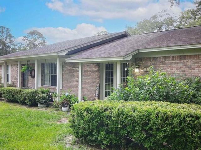 House for sale in Crawfordville