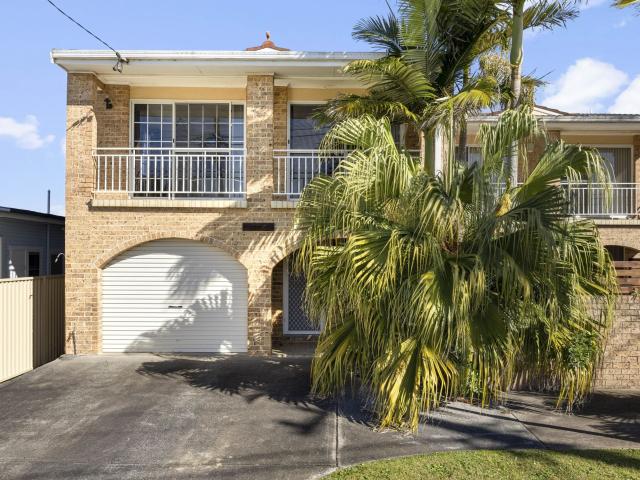 House for rent in Blue Bay, New South Wales
