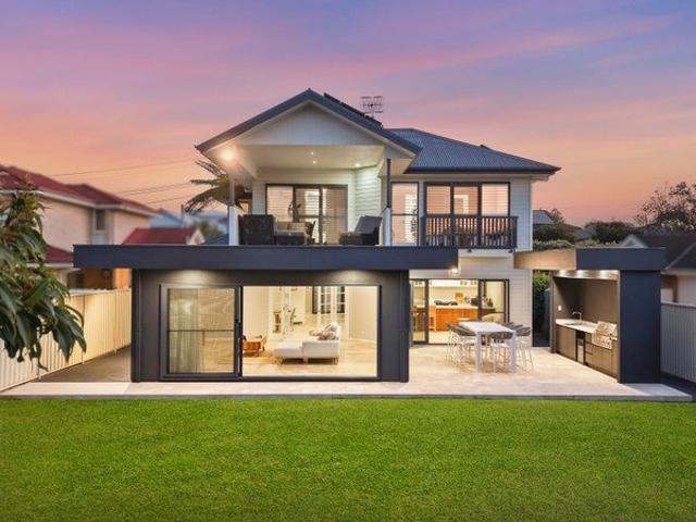 House for sale in Blue Bay, Central Coast Council