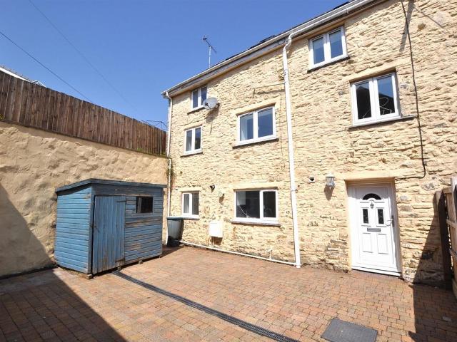House for rent in St Clears, Wales