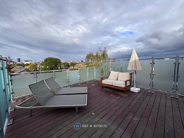 Apartment for rent in Royal Borough of Greenwich, Greater London