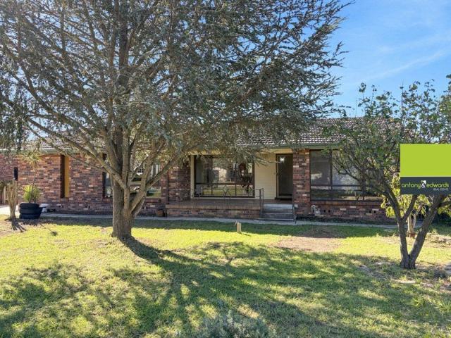 House for sale in Brisbane Grove, New South Wales