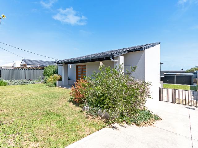House for sale in Quinns Rocks, Western Australia