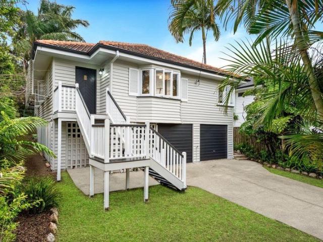 House for sale in Coorparoo, Greater Brisbane