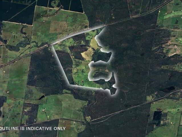 Cottage for sale in Munro, Victoria