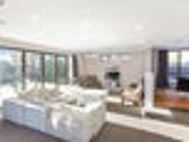 House for sale in Chaslands, Canterbury