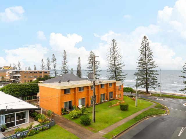 Flat for sale in Toombul, Queensland