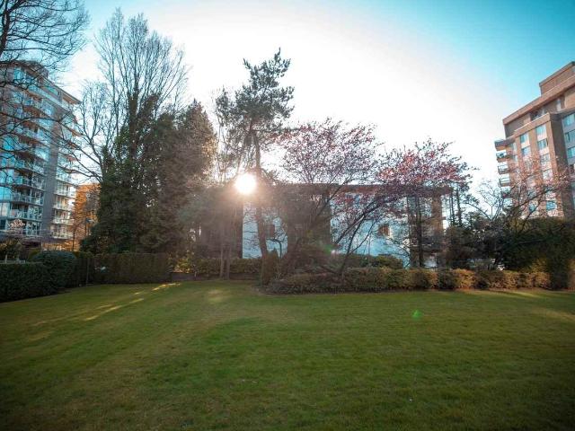 Apartment for rent in Vancouver, British Columbia