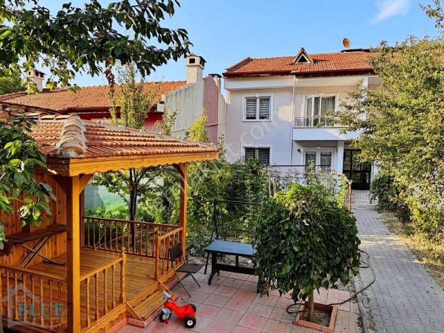Kütahya Merkez içerisinde satılık Villa