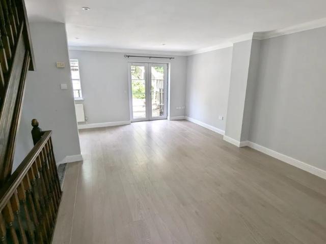 House for rent in Kingswood