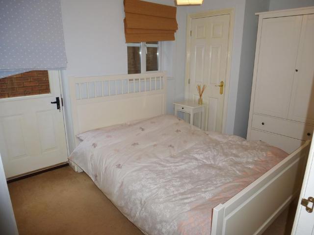 Townhouse for rent in Kingswood