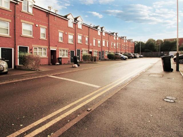House for rent in Old Wharf, City Of Leicester