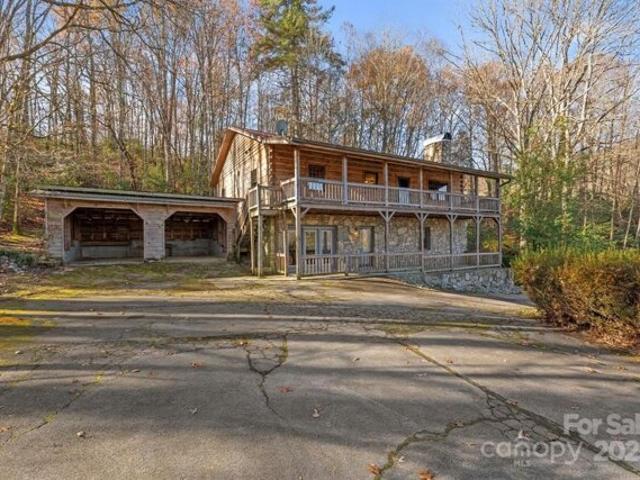 House for sale in Rosman