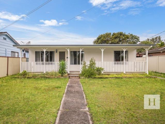 House for rent in Blue Haven, Central Coast Council