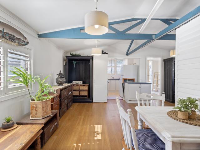 Granny Flat for rent in Blue Haven, Central Coast Council