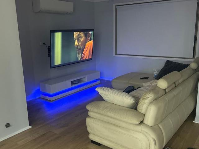 Room for rent in Blue Haven, New South Wales