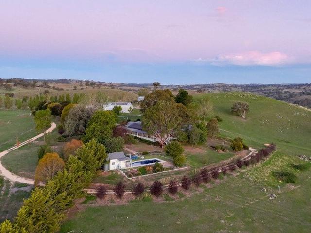 Cottage for sale in Binda, New South Wales
