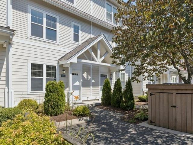 Condo for sale in Olmsted Green, Boston