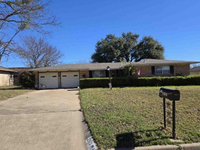 Property for sale in Temple Bar Marina, Texas