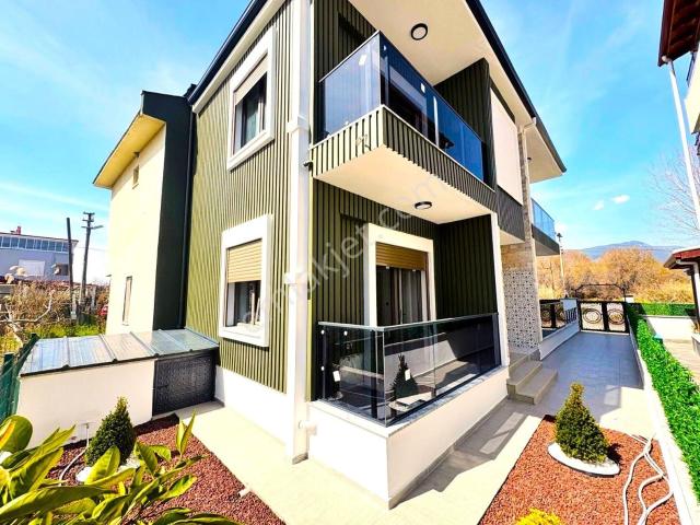 Edremit, Balikesir içerisinde satılık Villa