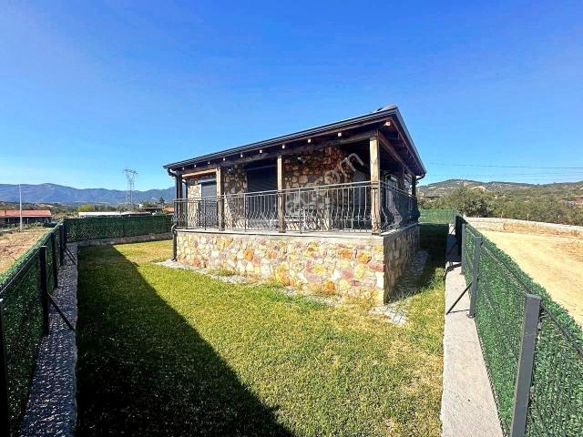 Edremit, Balikesir içerisinde satılık Villa