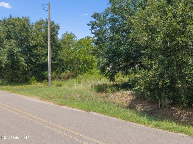 Land for sale in Bay Saint Louis, Mississippi