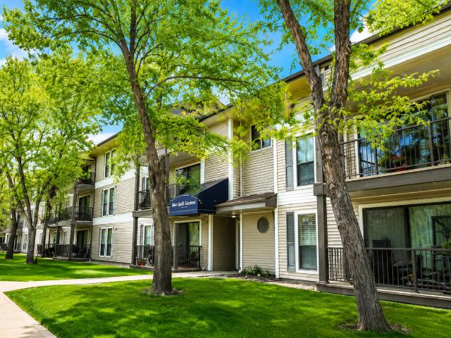 Apartment for rent in Wedgewood, Alberta