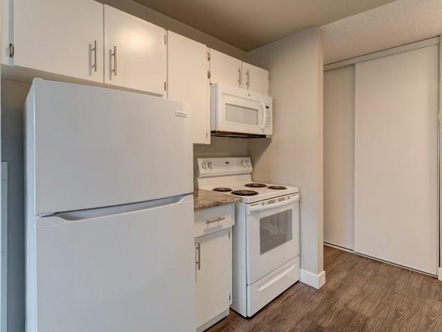 Apartment for rent in Wedgewood, Alberta
