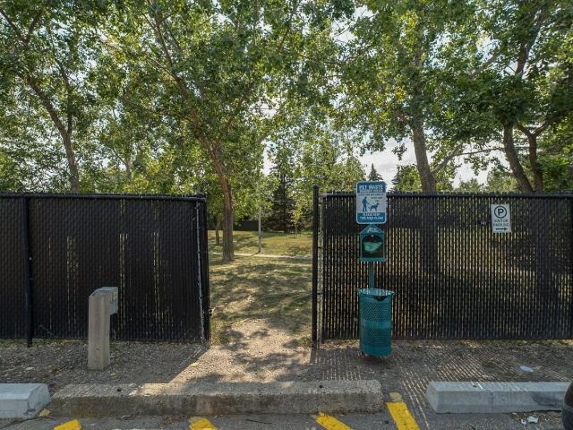 Apartment for rent in Wedgewood, Alberta