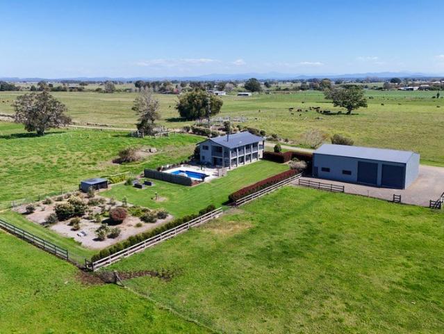 Cottage for sale in Smithtown, New South Wales