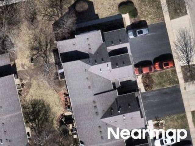 Condo for sale in Carpentersville, Illinois
