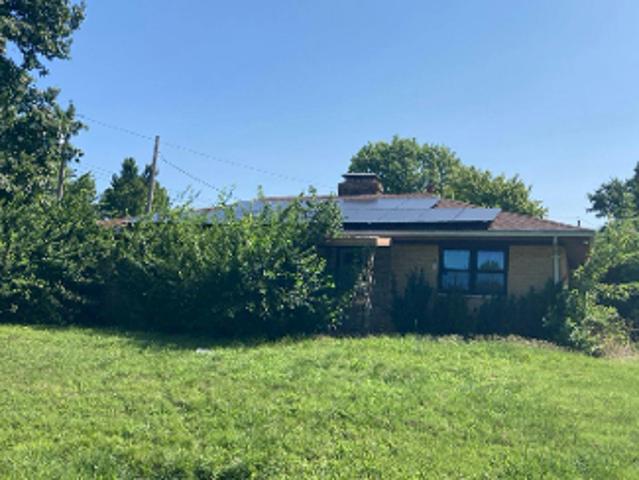 House for sale in Belleville, Illinois