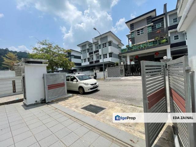 House for sale in Selayang, Selangor